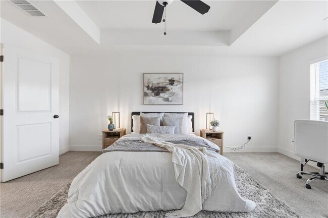 Building Photo - 1883 Plainsboro Dr