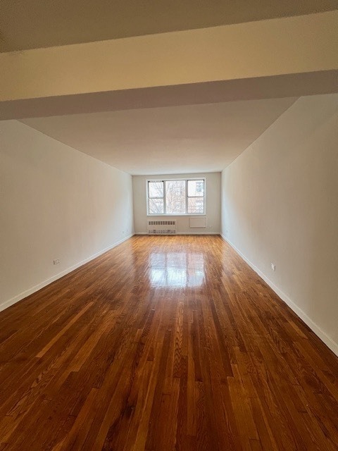 Building Photo - 3615 Oxford Ave