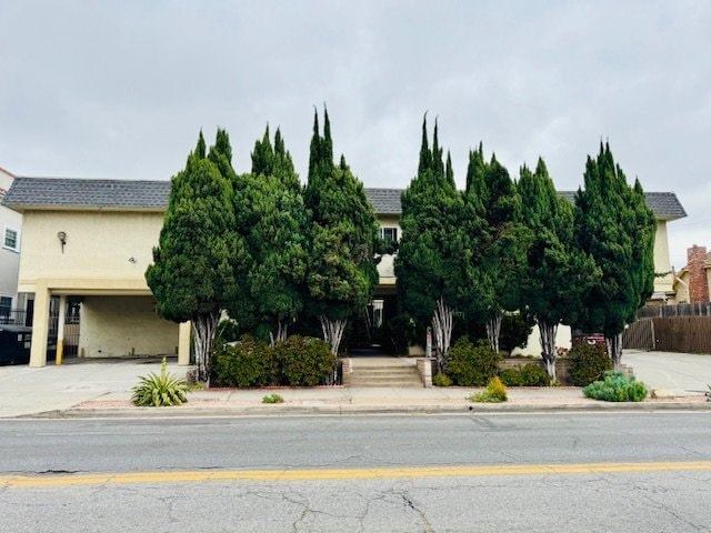Building Photo - 610 N Wilton Pl