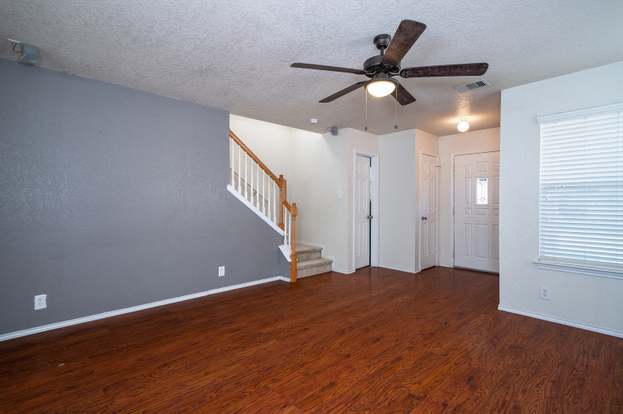 Building Photo - 16134 Branching Oaks