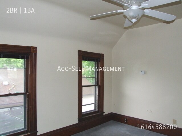 Building Photo - 437 Barnett St NE