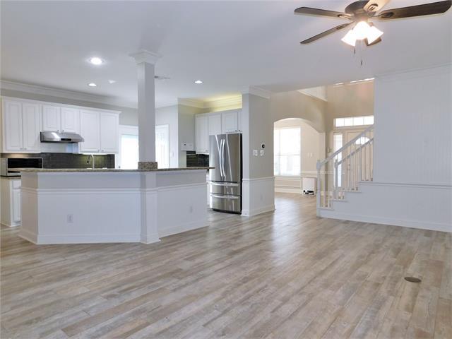 Building Photo - 4400 Ballymena Dr