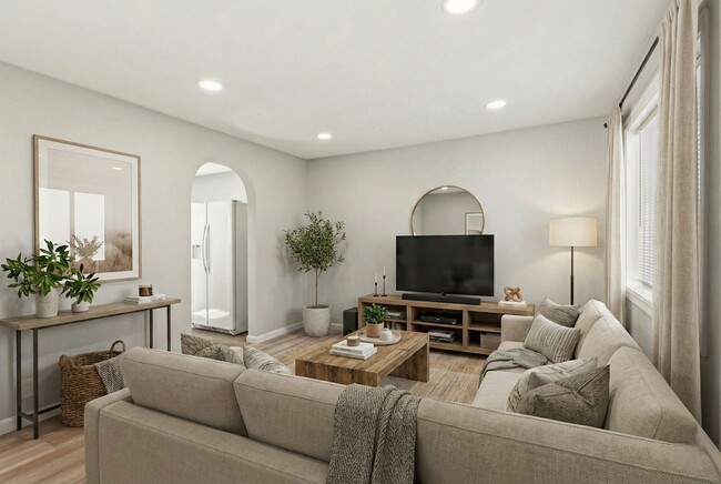 Building Photo - Remodeled 4-Bedroom House w/ Private Yard in Oakland