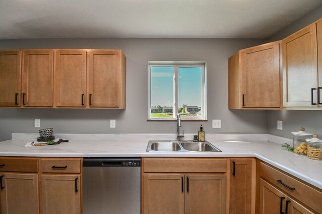 Building Photo - 3900 S Caballo Ct