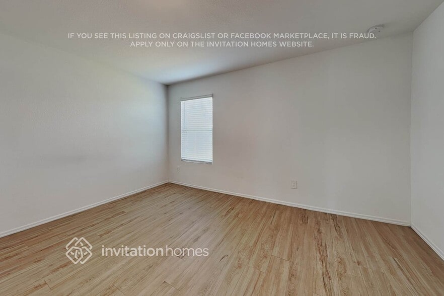Building Photo - 18811 Charter Elm Dr