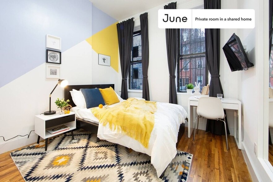 Building Photo - Charming Private ROOM in Fort Greene