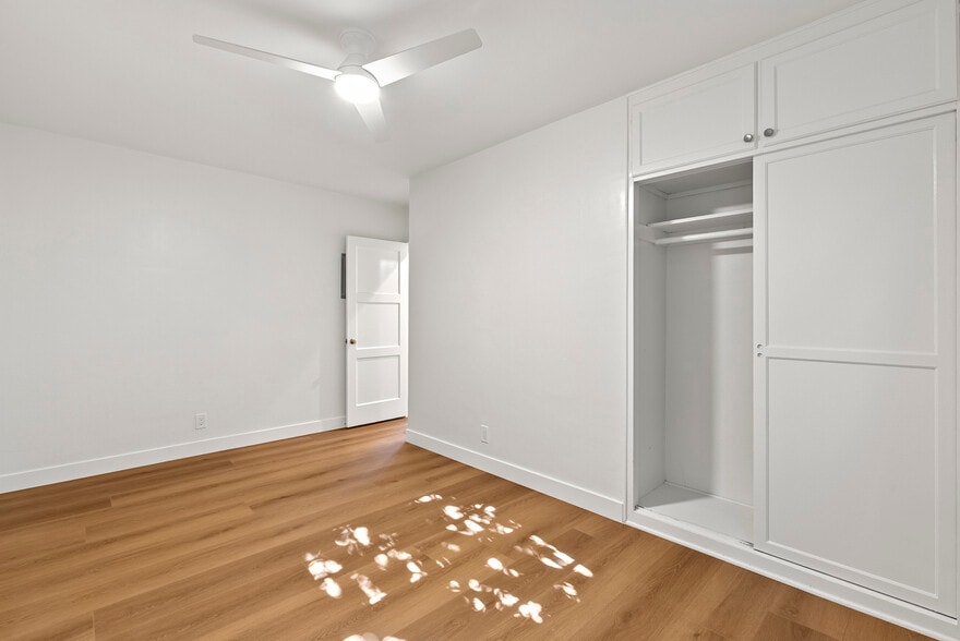 Building Photo - 1527 Laurel St