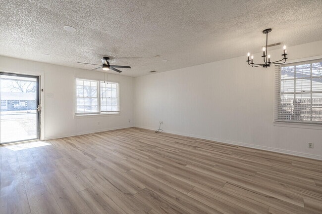 Building Photo - 3514 24th St