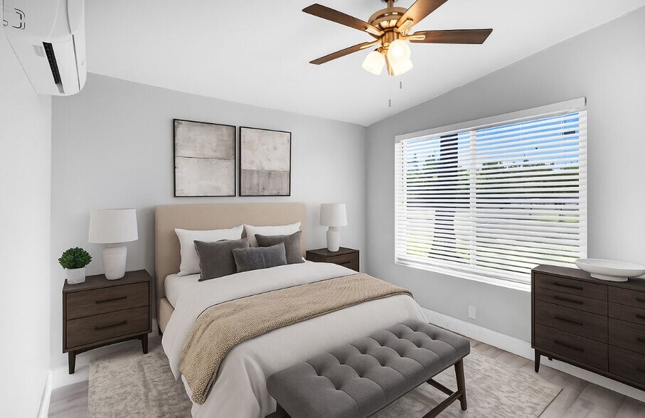 Building Photo - 4500 NE 18th Ave