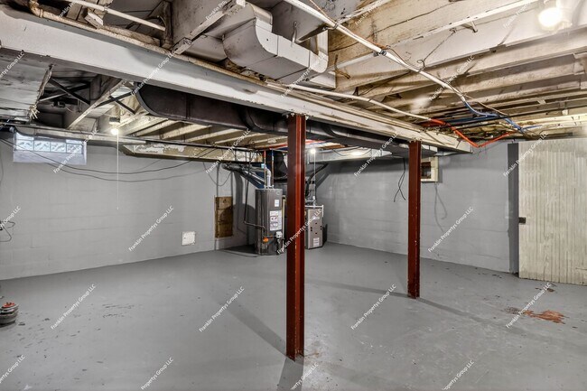 Building Photo - Fully Renovated 3-Bedroom Home in Northwest Detroit