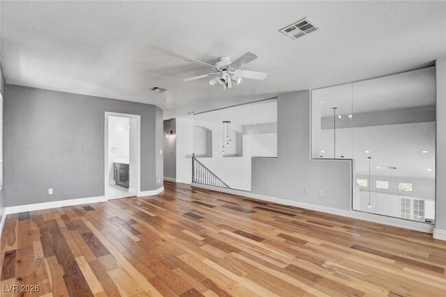 Building Photo - 10587 Sunwind Ave