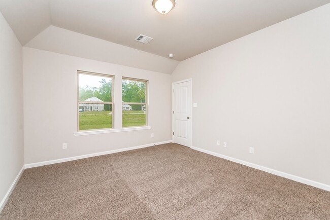 Building Photo - 18350 Fox Hollow Loop