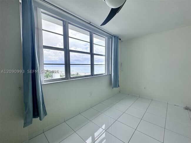 Building Photo - 5825 Collins Ave