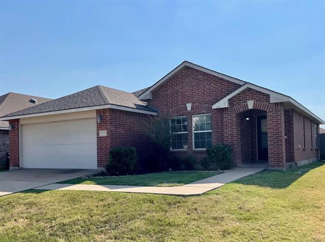 Building Photo - 12737 Northern Pine Dr