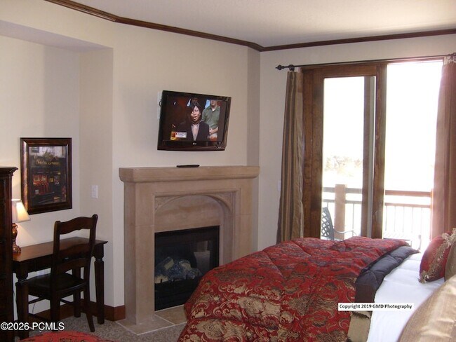 Building Photo - 3551 N Escala Ct