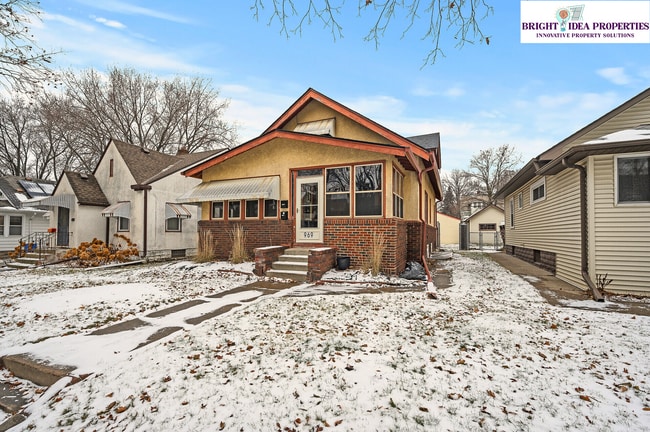 Building Photo - 969 Lawson Ave E