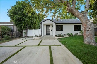 Building Photo - 5865 Tobias Ave