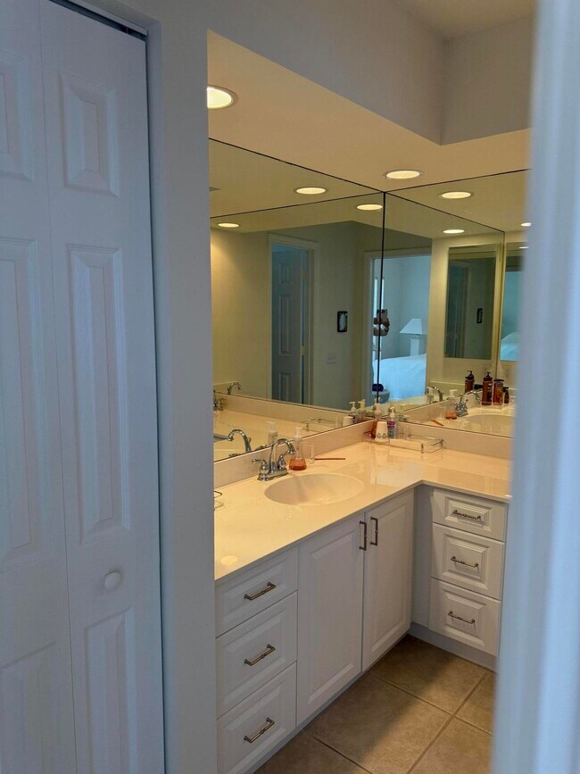Building Photo - 809 Ocean Dunes Cir