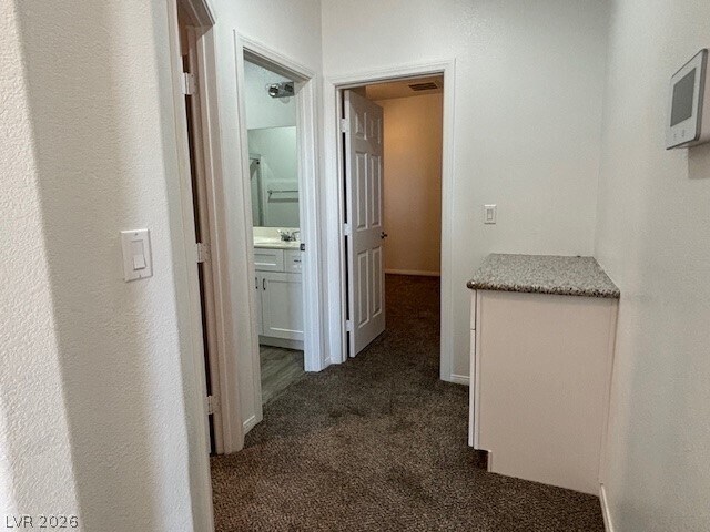 Building Photo - 2341 Thornwood Castle Dr