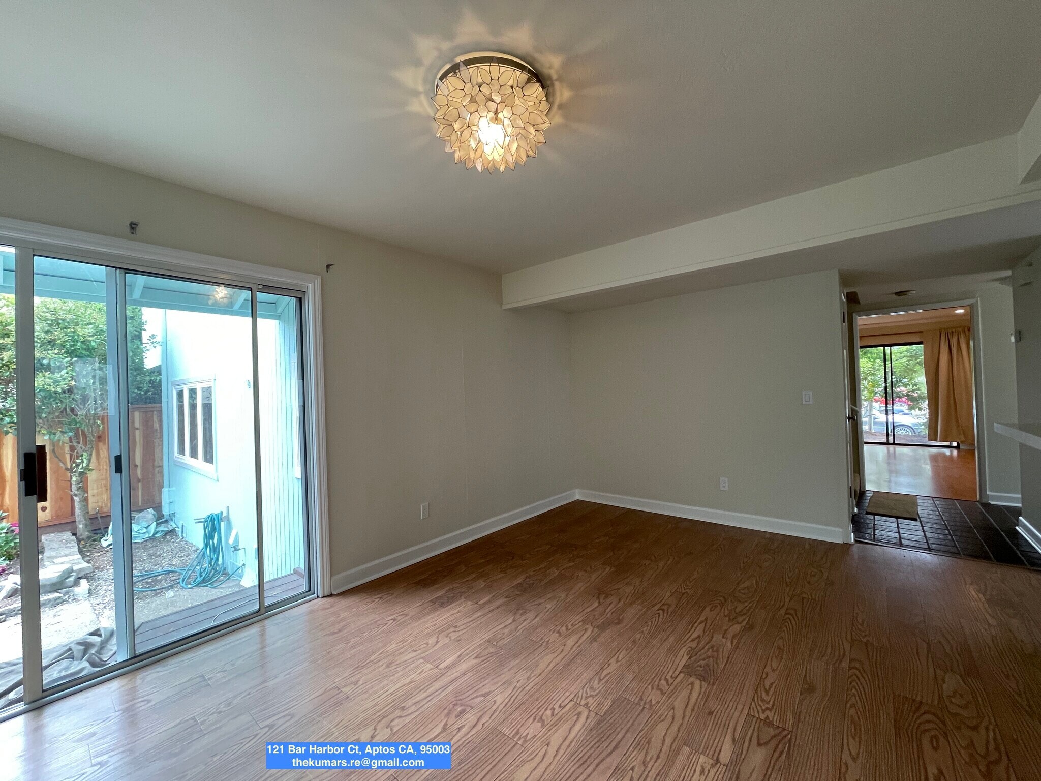 Dining Room Garden - 121 Bar Harbor Ct