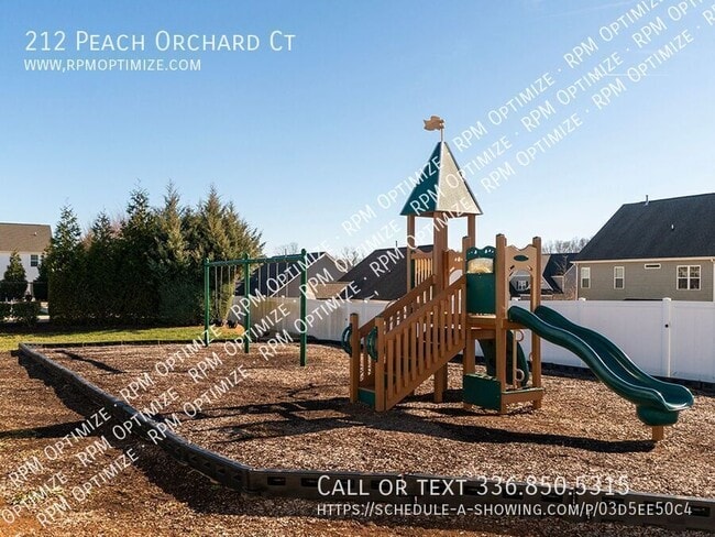 Building Photo - 212 Peach Orch Ct