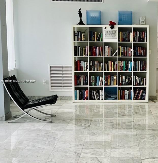 Building Photo - 9341 Collins Ave