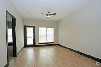 Building Photo - 1 bedroom in Austin TX 78728