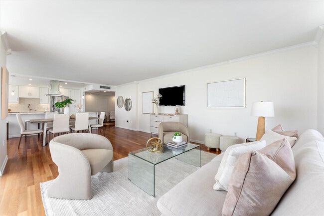 Building Photo - 2851 NE 183rd St