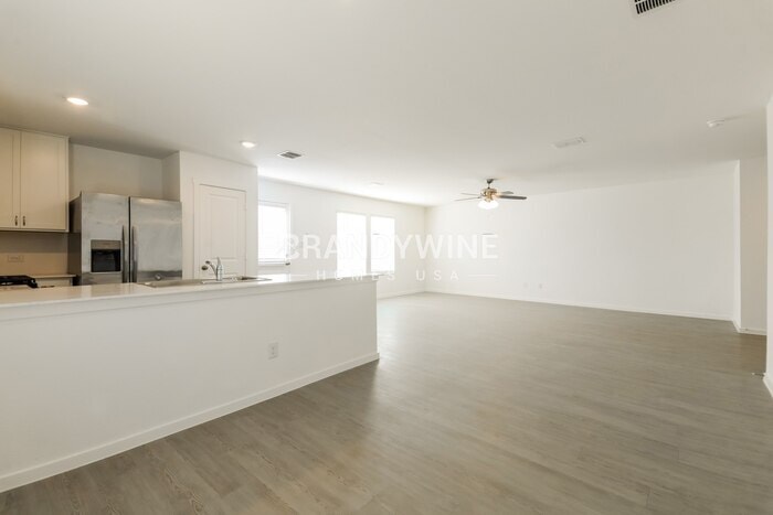 Building Photo - 249 Bable Run Dr