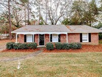 Building Photo - 5760 Valleybrook Rd