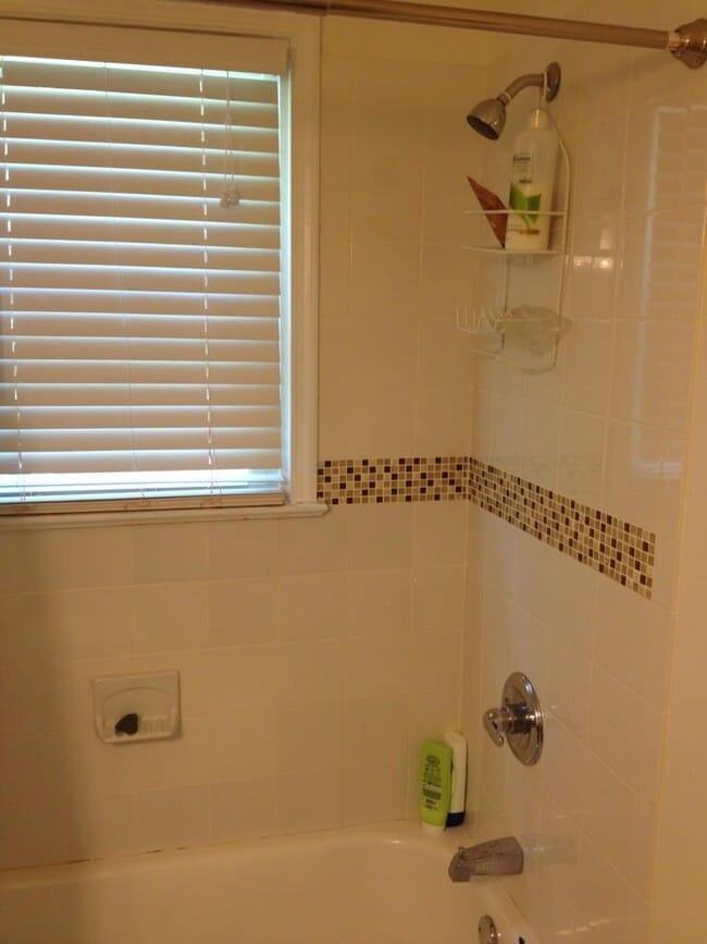 Building Photo - Premium Renovation Inside a Wonderfully Sp...