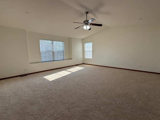 Building Photo - 4555 Camden Ln