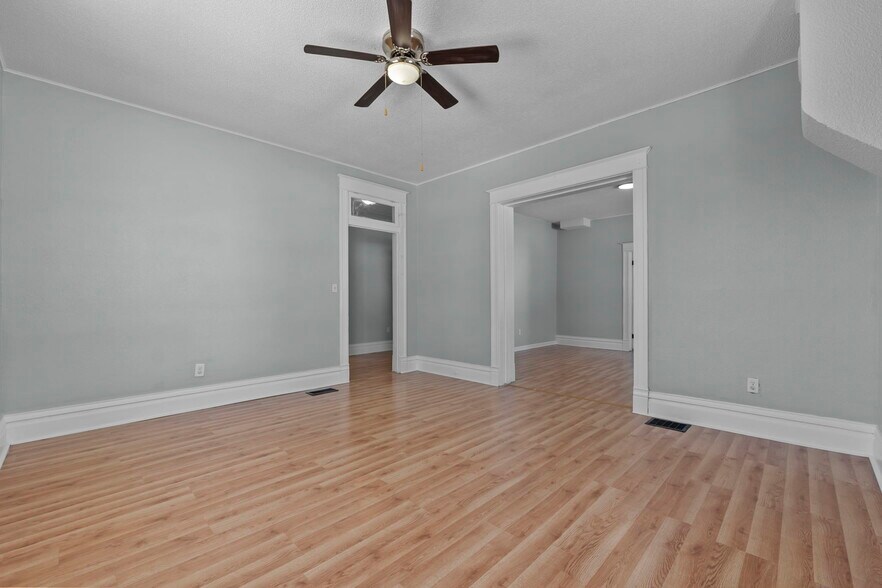 Building Photo - 1237 N Spanish St