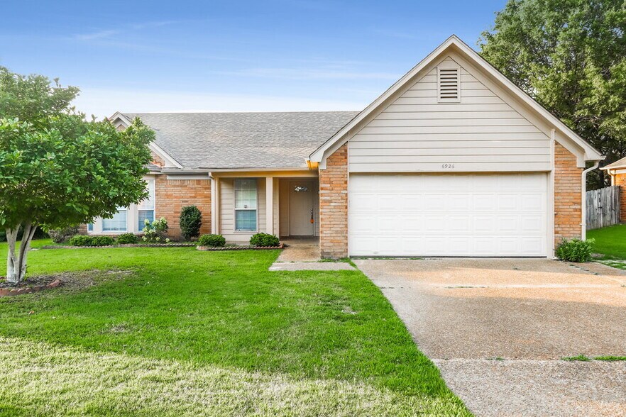 Primary Photo - 6926 Dovefield Ln