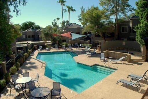Building Photo - MOVE IN SPECIALS 2 weeks FREE - Townhouse with 2 Bedrooms 2 Bath!