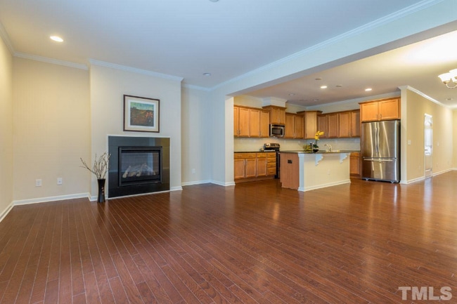 Building Photo - 4106 Vallonia Dr