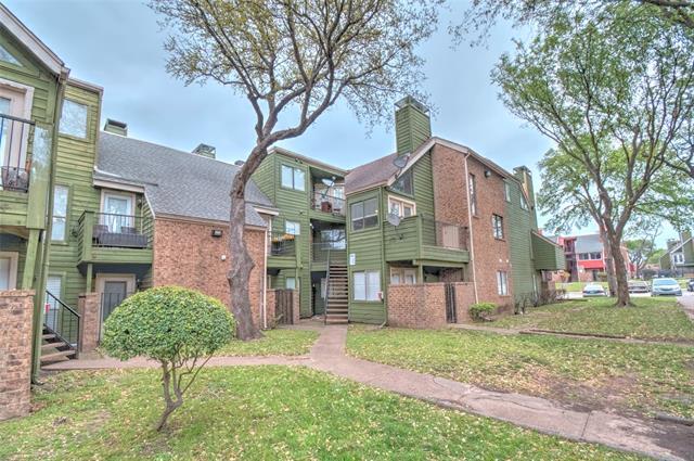 Building Photo - 9831 Walnut St