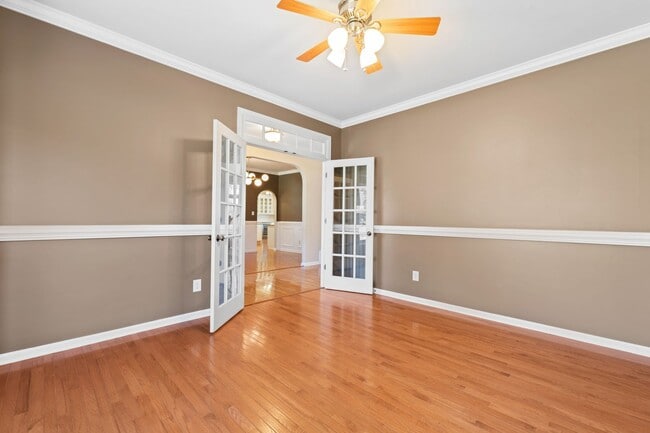 Building Photo - Beautiful 5 Bedroom Home in Dansforth Neighborhood