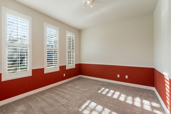 Building Photo - 2805 Tree Swallow Cir