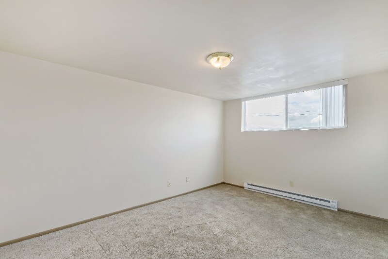 Building Photo - 5625 15th Ave NE