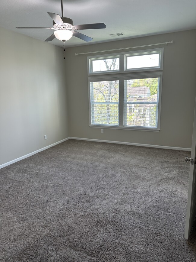 Building Photo - 3025 Lodge View Ct