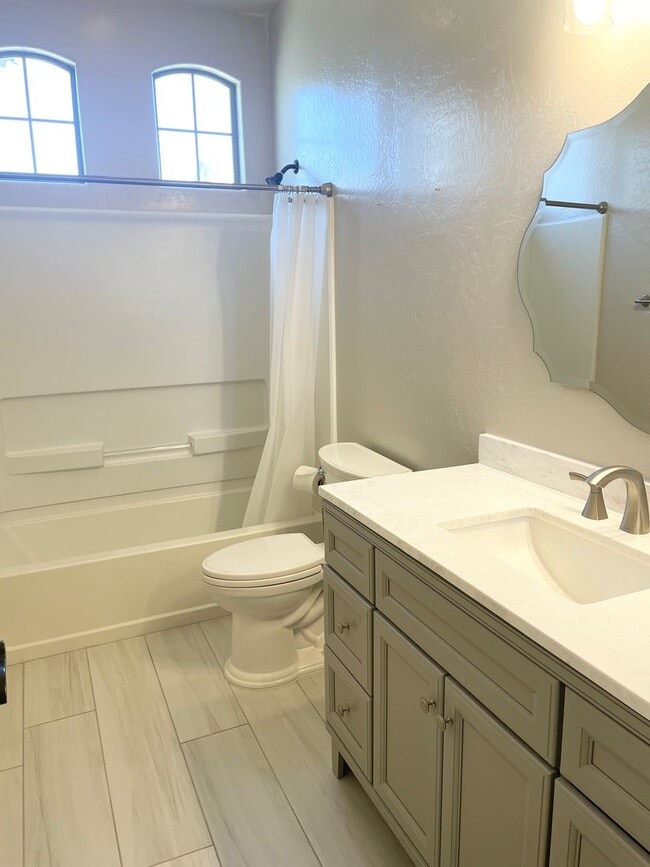 Building Photo - Beautiful Single Level 3 Bed/ 2 Bath + Den Home In Maricopa. Tons of Upgrades Throughout!