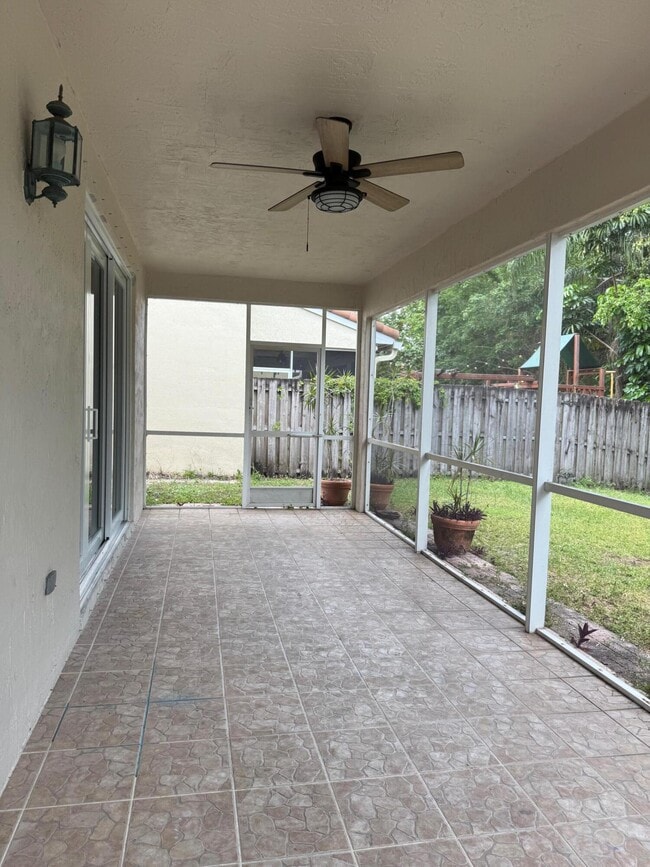 Building Photo - 15258 SW 51st St