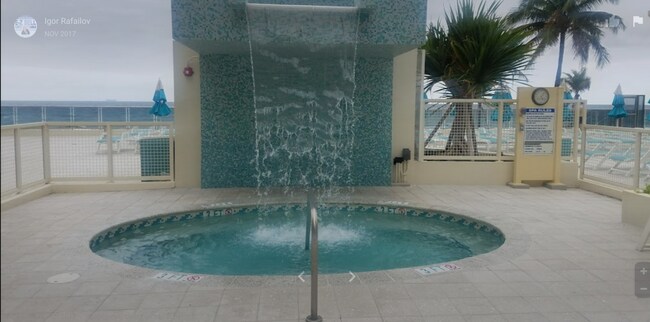 Building Photo - 2501 S Ocean Dr