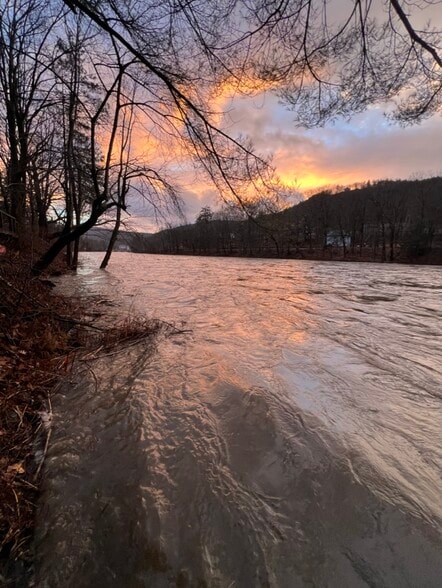 river - 104 Main St
