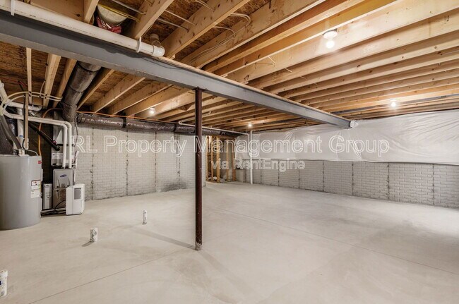 Building Photo - 8616 Gable Lp