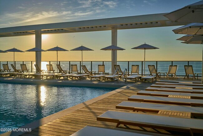 Building Photo - 1101 Ocean Ave N