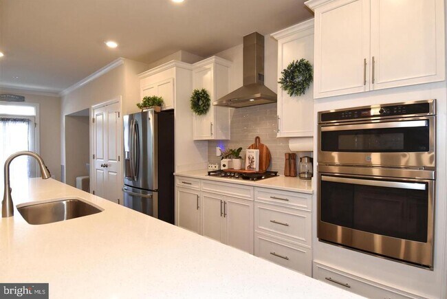 Building Photo - 43444 Stonewood Crossing Ter