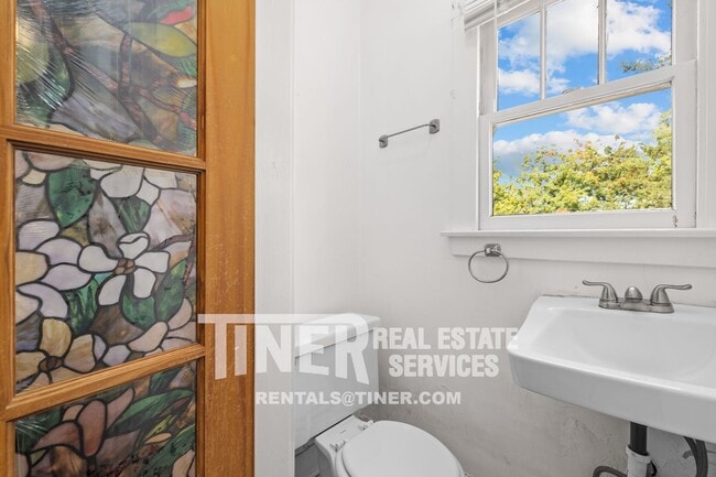 Building Photo - 4201 53rd St