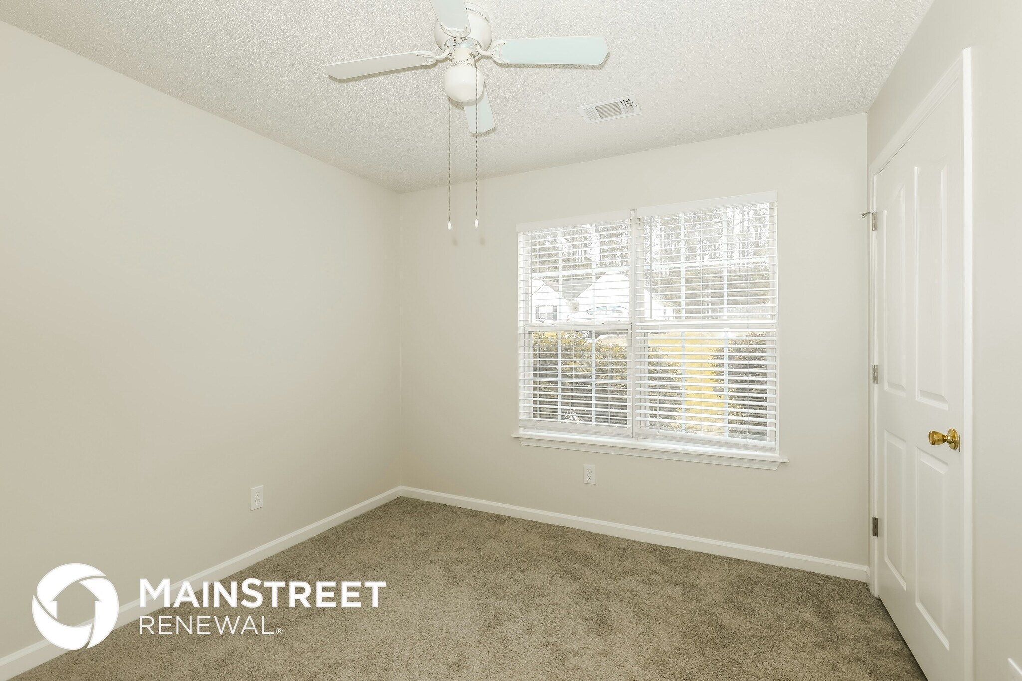Building Photo - 1652 Thorn Ridge Trail